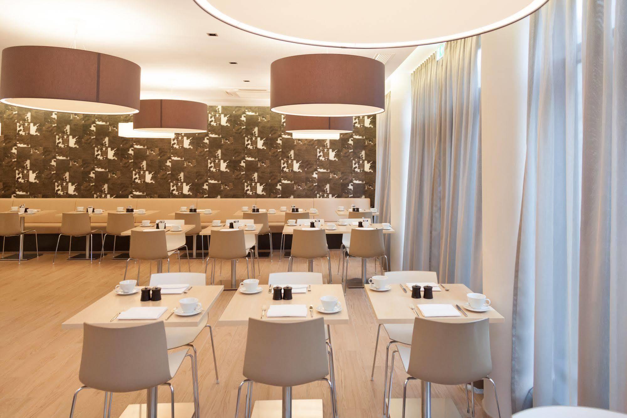 Relexa 4* München